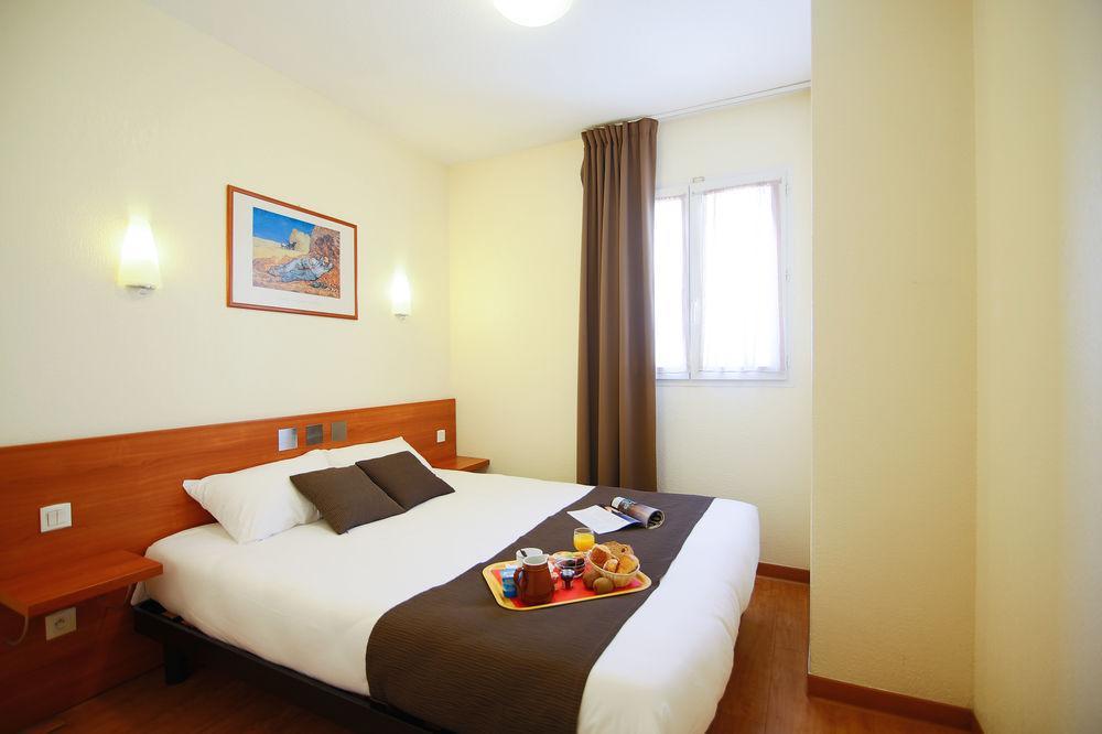 Inter-Hotel Sea Side Park Villeneuve-Loubet Exterior photo