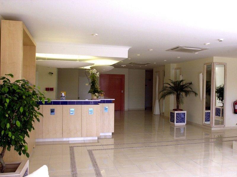 Inter-Hotel Sea Side Park Villeneuve-Loubet Interior photo